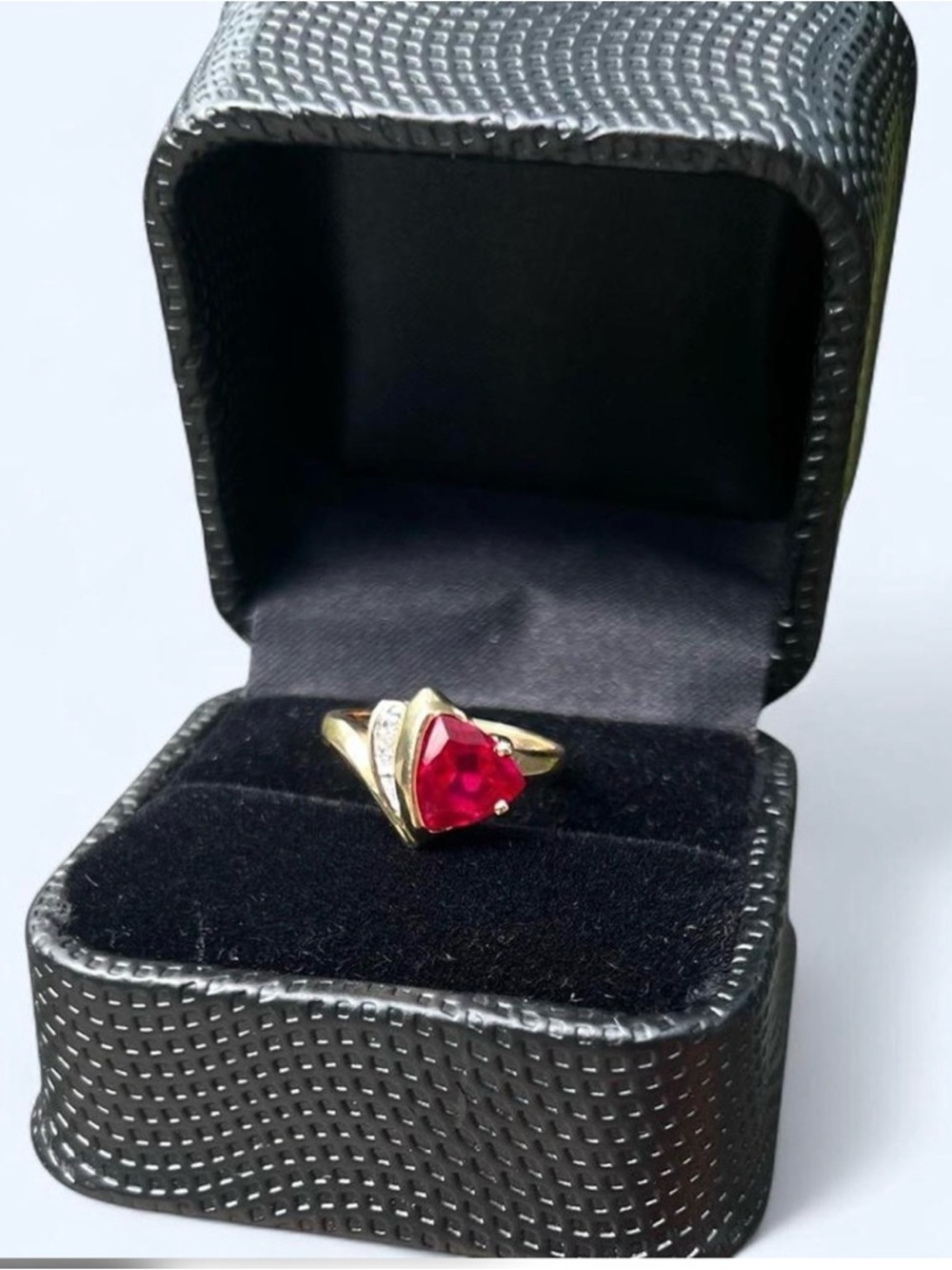 Vintage 10K Gold Ring Trillion Cut Pink Tourmaline Diamond Accents  Size 6.5